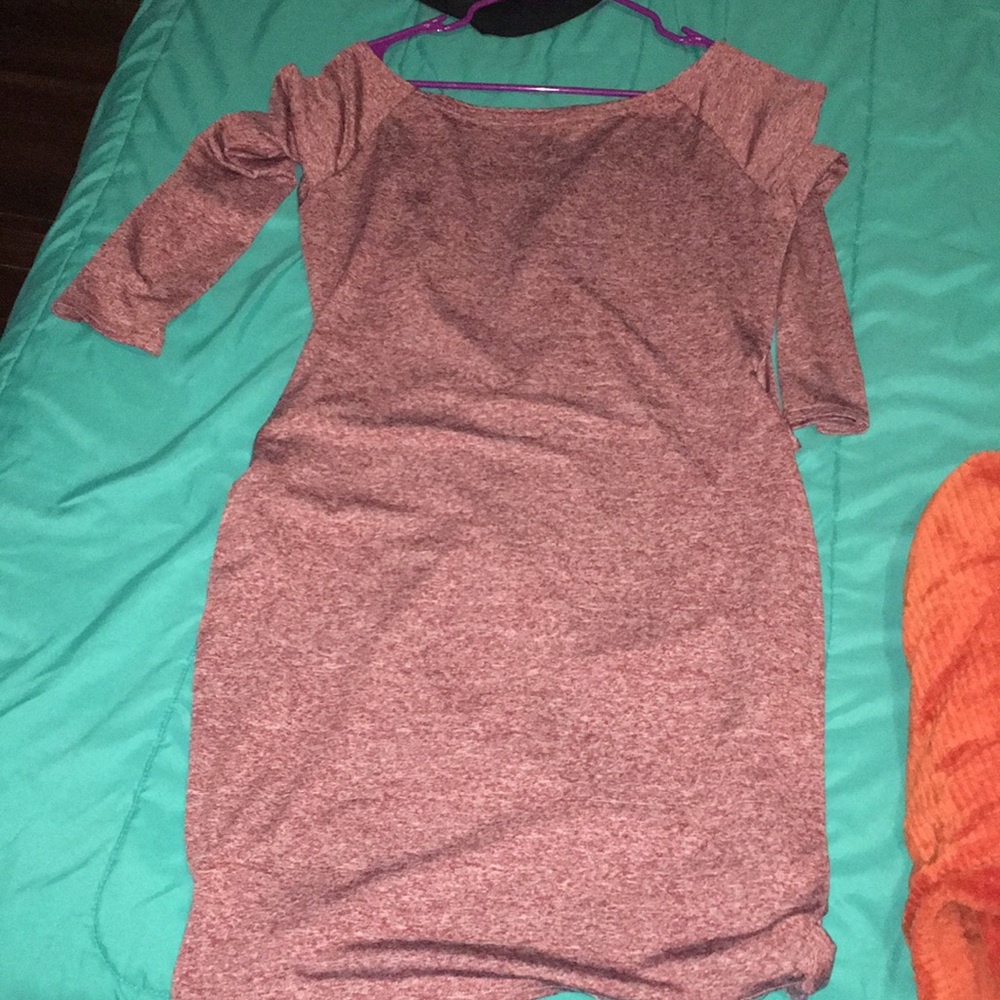 Long sleeve maroon dress